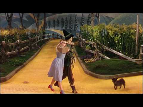 We're Off To See The Wizard - The Wizard of Oz - HD with subtitles