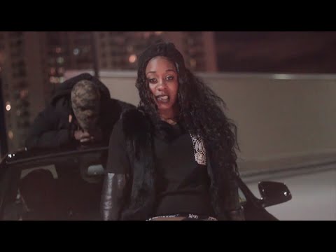 'FLEXIN' - Izzy Miyagi ft Young Cor