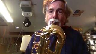 Video thumbnail for Yamaha YBS-61 Bari demo by Steve Gray