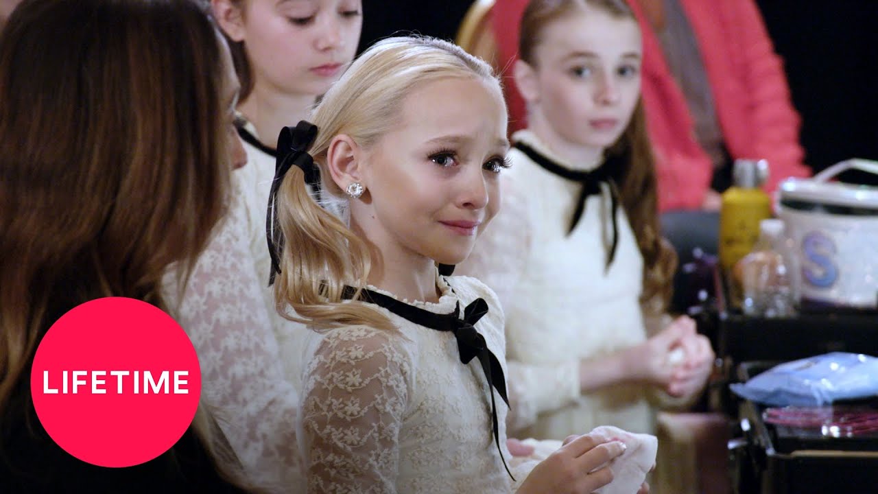 Watch video Dance Moms: Lilly Misses a Side Aerial in the Group Dance (Season 8, Episode 4) | Lifetime Now Dance Moms: Lilly Misses a Side Aerial in the Group Dance (Season 8, Episode 4) | Lifetime