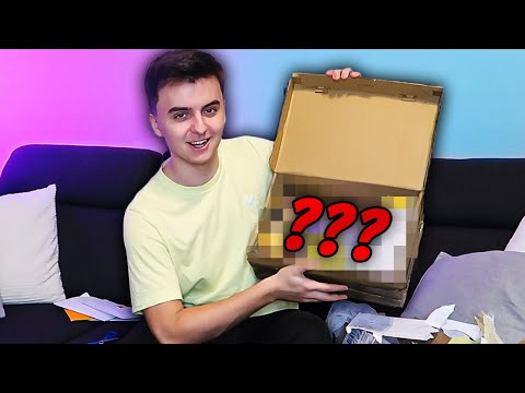 Dostal jsem Nejdivnější Vánoční Dárek!