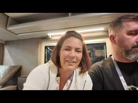 Caravan Salon Düsseldorf / Mega Mobil / Mega Lounge 680 auf MAN TGE Basis