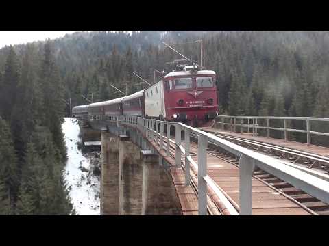 Tren IR1832 Cluj - Galati trece viaductul Larion cu EA361 - 26.03.2018