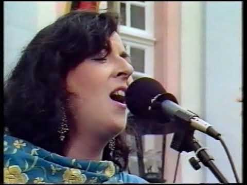 Aurora Moreno - Aynadamar Live at Folkfestival Bonn 1989