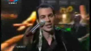 Eurovision 2008 Turkey: Mor ve Ötesi - Deli