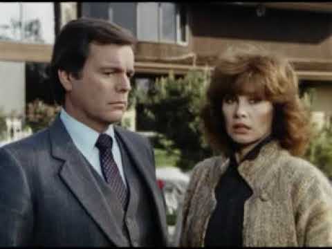 Hart to Hart - Jennifer catfights with tall slim blond villainess and defeats her by pinning her