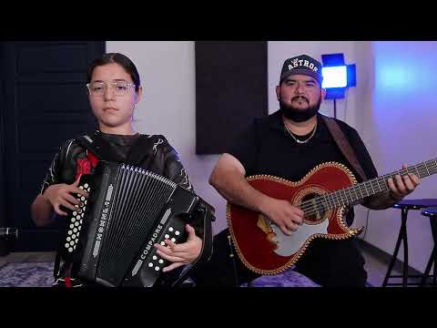 MIA PEREZ | EL CHAFAN