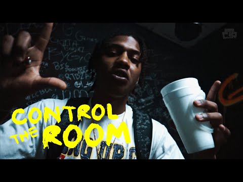 BANKROLLJYRO “BLUE MONEY, PINK MONEY’”( Studio Performance) | CTRL The Room