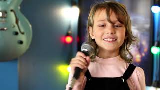 Opportunity (Sia)  Cover Laura Monerat