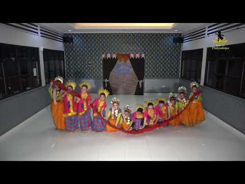 Tari Mappadendang - Sulawesi “Sanggar Padmadwipa”