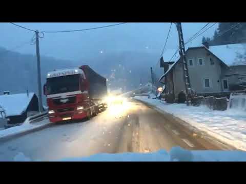 DN 17 blocat la Prisaca Dornei