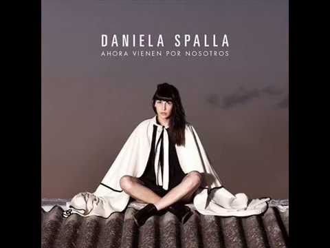 Video Encerrèmonos de Daniela Spalla