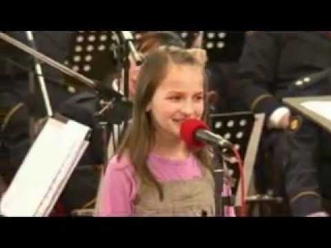 Mila Smiljkovic - A sto ti je mila ceri jelek otkopcan