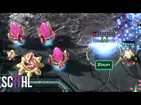 CANNON RUSH EXPERT - Starcraft 2: Zoun vs. Armani