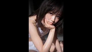 欅坂46・今泉佑唯、南イタリアで撮影したソロ写真集のカバーカット