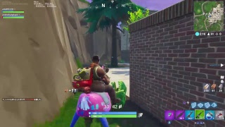 [FORTNITE］日本一のヌーブが行くフォートナイト実況　みなさんコメントお待ちしております。