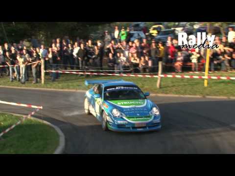 Rally Porsche 911 drifts through village, great sound - East Belgian Rally 2010