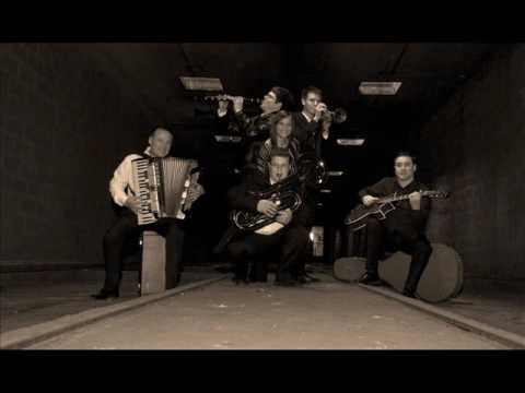 EURO KVINTET - Našim dekletom