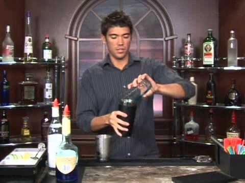 How to Make the Blue Whale Vodka Drink