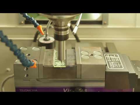 ３Dプリンタとマシニング／知能機械工学科