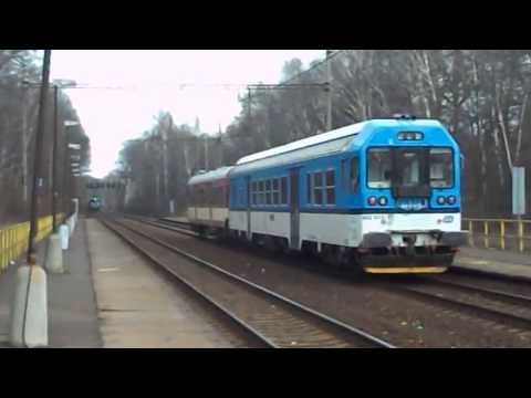 Odjezd vlaku R 1192 (ČD 843.014 vzadu) - Chomutov město, 10. 4. 2013