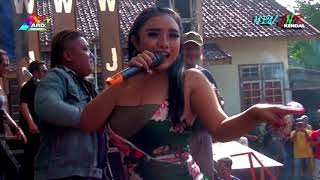 Download lagu Desy Tata. Pamer Bojo . Cendol dawet fulll. New JNR kendal mp3 Download lagu Desy Tata. Pamer Bojo . Cendol dawet fulll. New JNR kendal mp3