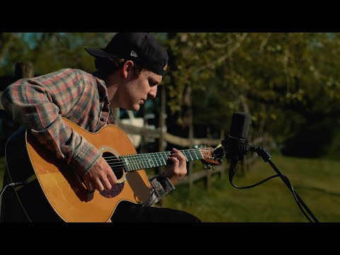 Tucker Beathard - Hate It  (Acoustic)