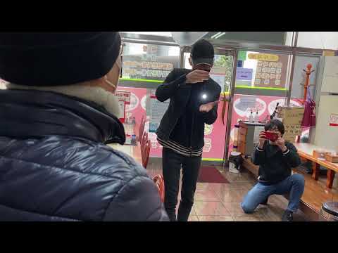 Dimension L by Magicat street performance | The Online Magic Store