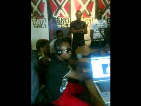 Atom ft Stay Jay My Heart Dey Go