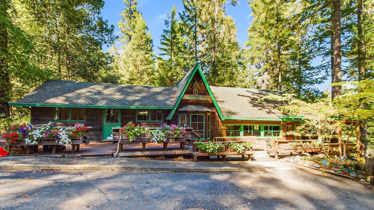 2089 US-101, Garberville, CA