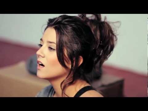 Maria Aguado – «Me toca a mi» (Official)