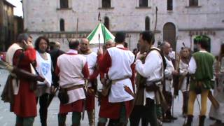 preview picture of video 'Todi, La Citta' degli Arcieri'
