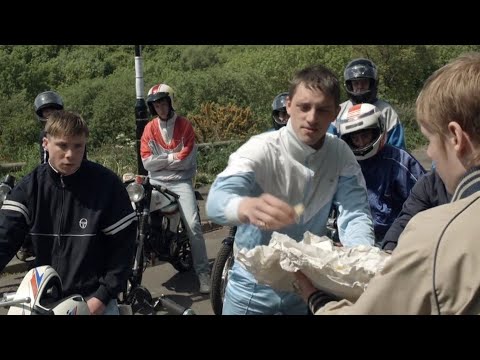 GINGER CHIPS (FULL SCENE HD)