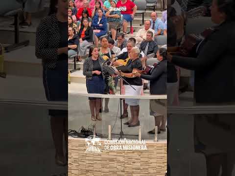 Hermosas alabanzas en el Congreso Misionero - Culto en Los Helechos