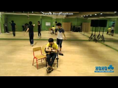 130501 SEVENTEEN singing I'm Sorry - NU'EST