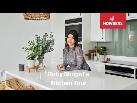 Howdens Joinery video.