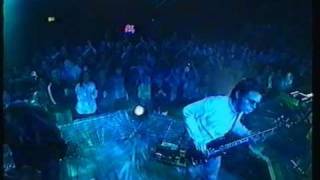 SUPERGRASS  RICHARD III (LIVE) TFI FRIDAY 1997
