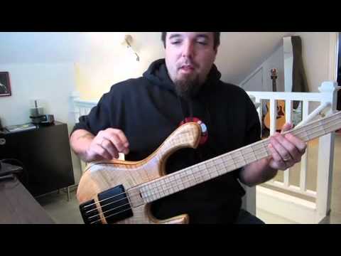 Damian Erskine bass groove example from his book Right Hand Drive