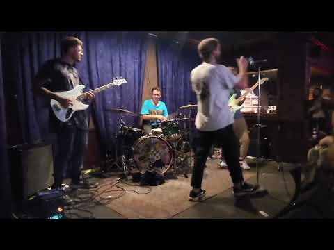 Turbo Kid - No Luck (LIVE)