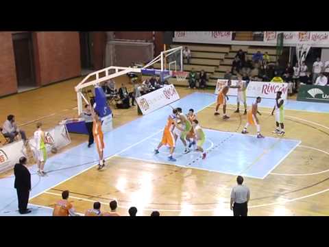 Adecco Oro Jornada 7 Inst  Fertilidad Clinicas Rincon vs Leyma Natura Basket Coruña