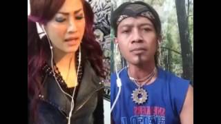 Download lagu Ojo njaluk pegat duet serasi mp3