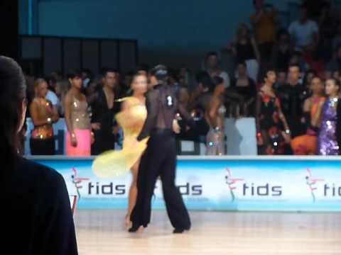 Vincenzo & Sara   Campionati Italiani Assoluti 2012   Samba