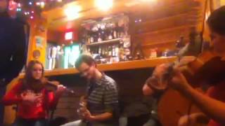 Celtic jam in Canada - good fiddle tunes,