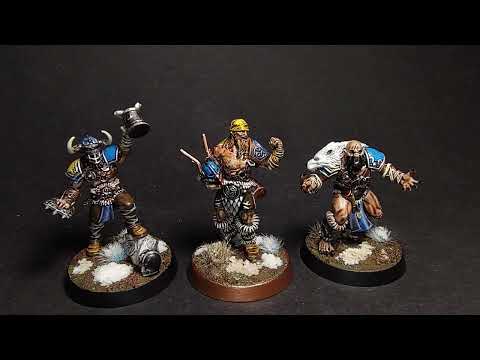 Speed Painting Blood Bowl Norse Team Games Workshop (cut version video)