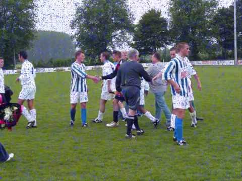 Hoeven 1 weer 4de klasse seizoen 2006 - 2007 (Deel 1)