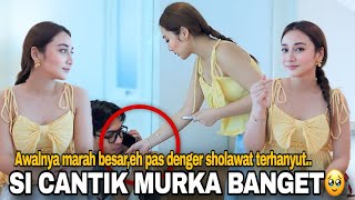 Download lagu PRANK SHOLAWAT & NGAJI❗️SI CANTIK BERBAJU KUNING ENGGA BISA NAHAN EMOSI,EH ENDINGNYA LULUH JUGA😍 mp3