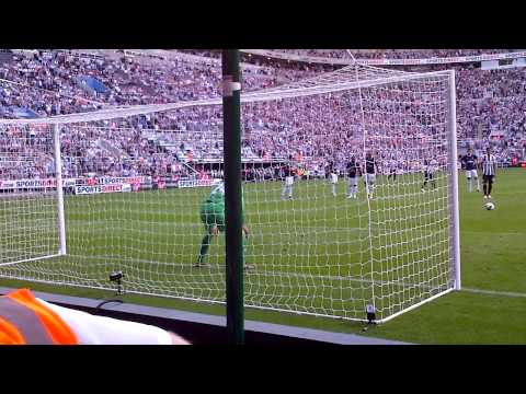 Hatem Ben Arfa Penalty v Spurs 2012 opener!