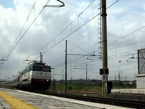 IC 588 Napoli Cle - Venezia SL (E444.042 + E402.0XX) deviato via LL a Nuovo Salario