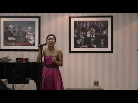 Genevieve sings Caruso