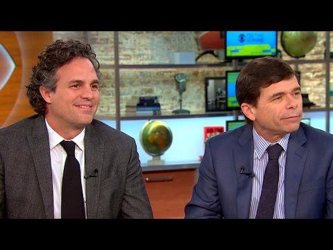 Mark Ruffalo and journalist Michael Rezendes talk "Spotlight"